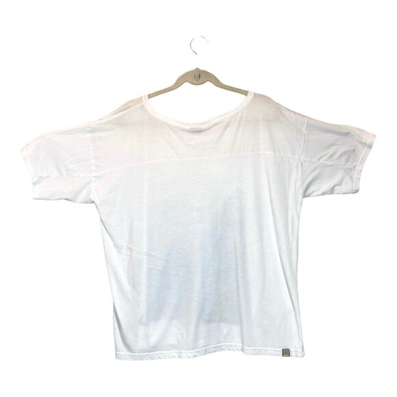 NEW Bench T-Shirt 'Vastness' Wearable Art Flamingo Size XL - Picture 5 of 9